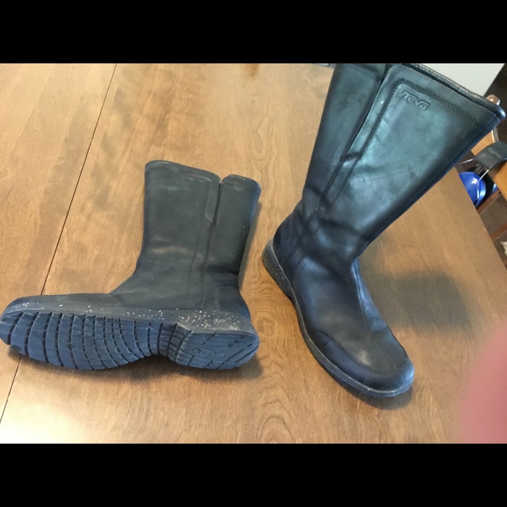 Teva waterproof boots